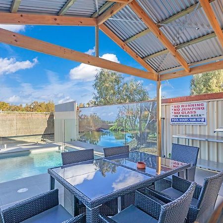 Golden River Motor Inn Moama Buitenkant foto