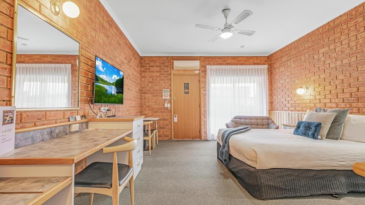 Golden River Motor Inn Moama Buitenkant foto