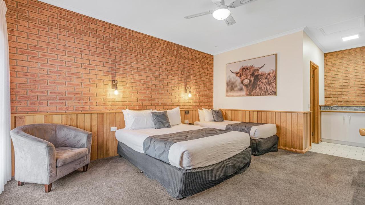 Golden River Motor Inn Moama Buitenkant foto