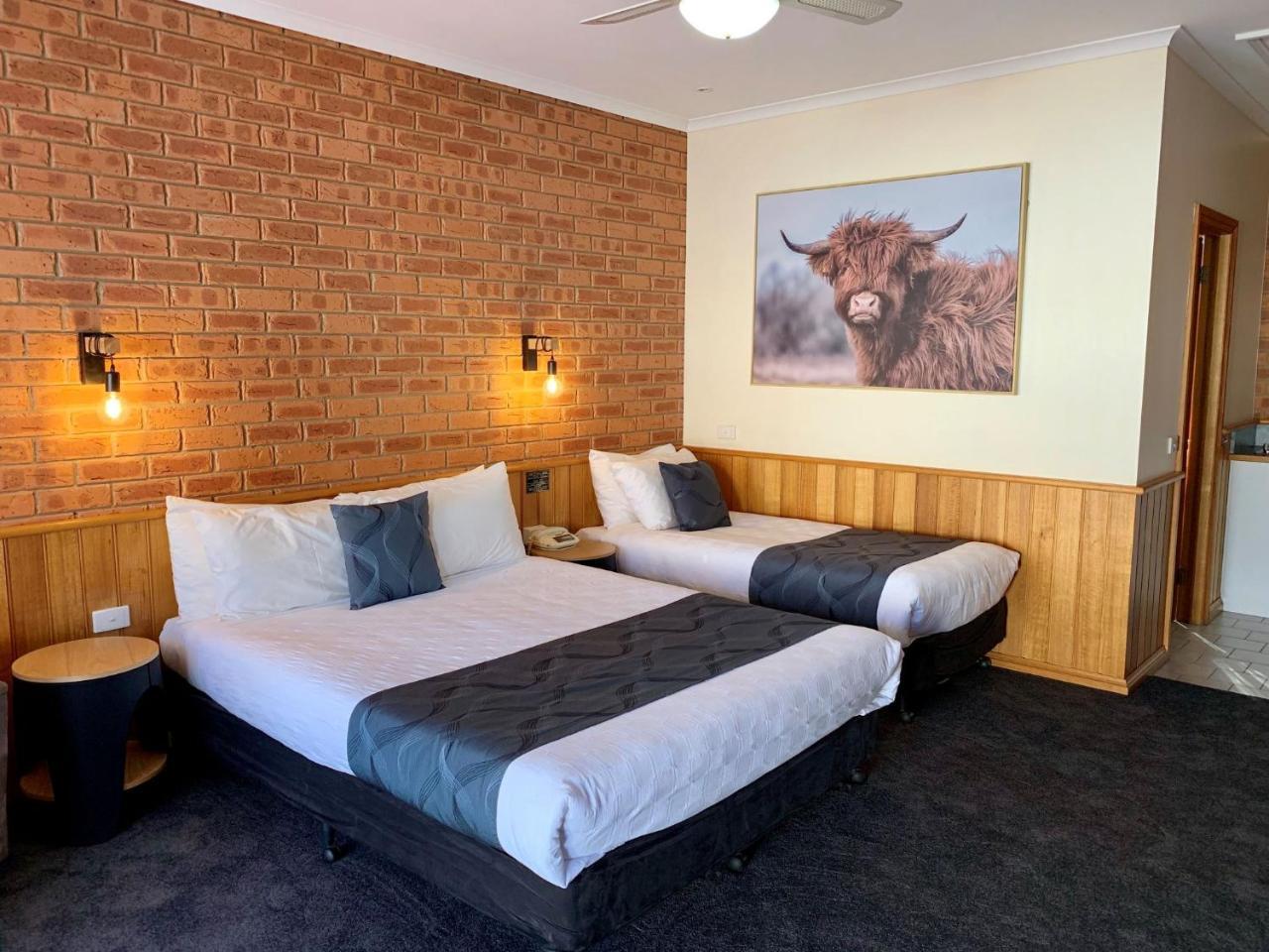 Golden River Motor Inn Moama Buitenkant foto